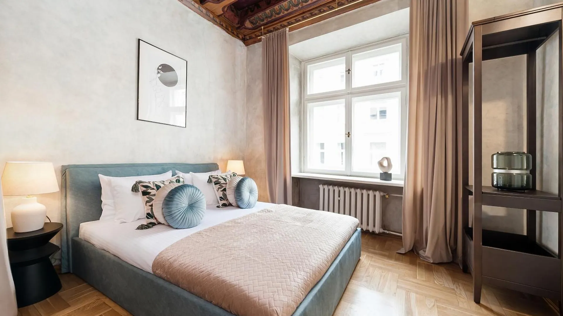 Apartment Gallery 7 - Loftaffair Collection Krakow Poland